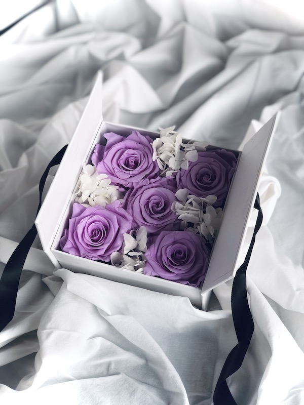 caja-rosas-eternas.jpg